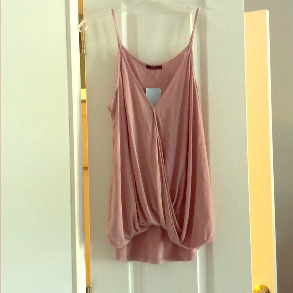 Soprano M mauve color spaghetti strap top NEW